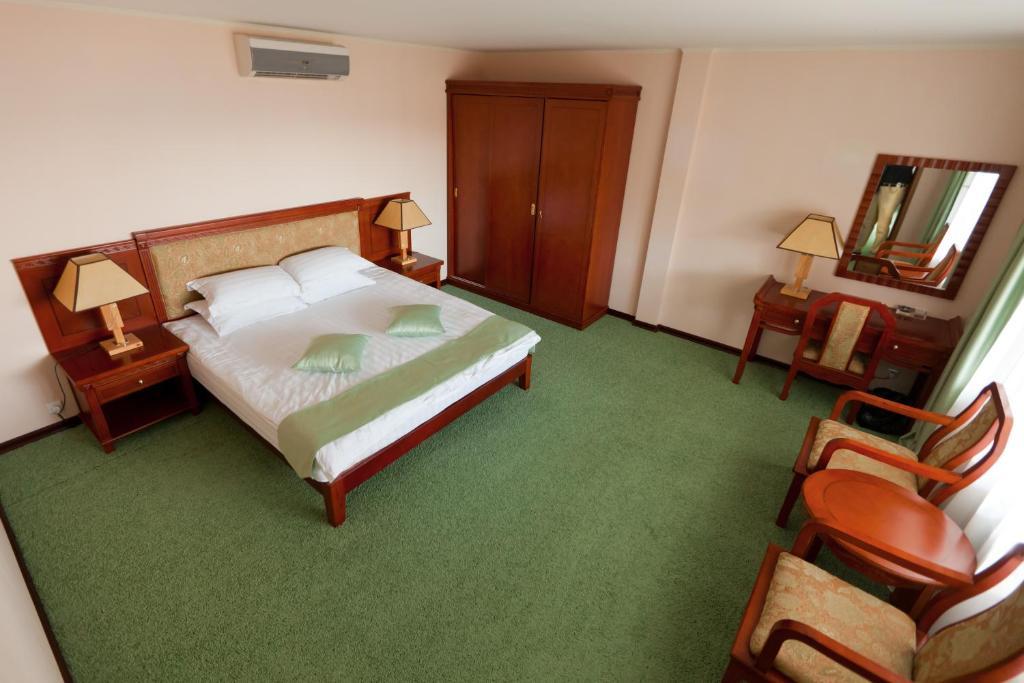 Morelux Boutique Hotel Kapchagay Kamer foto