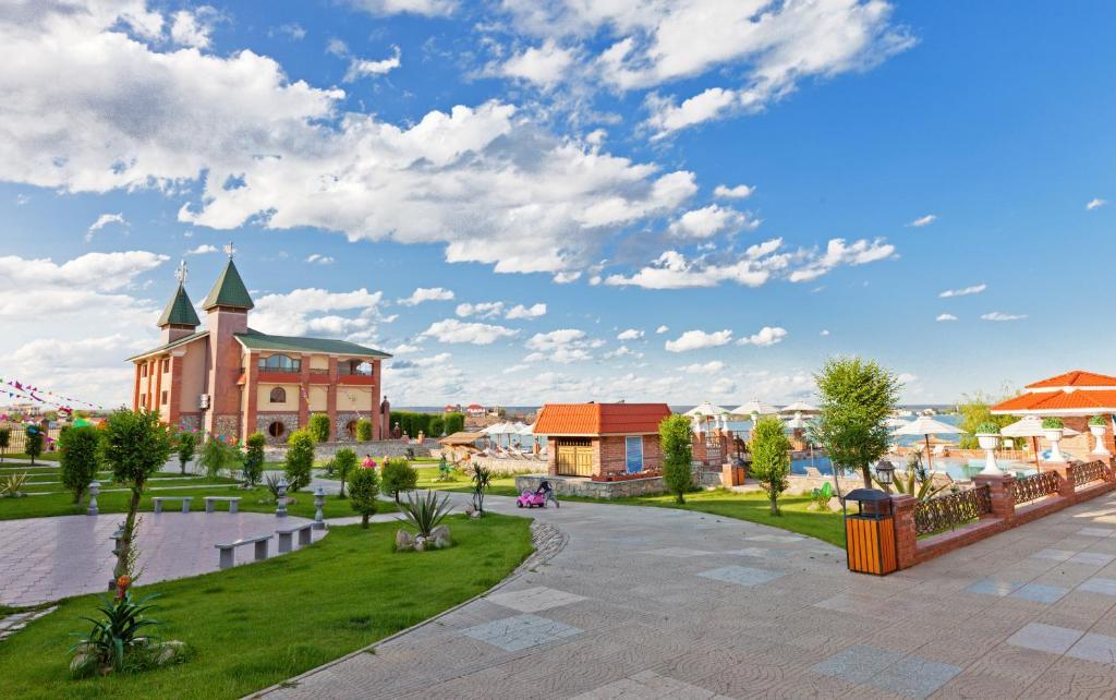 Morelux Boutique Hotel Kapchagay Buitenkant foto