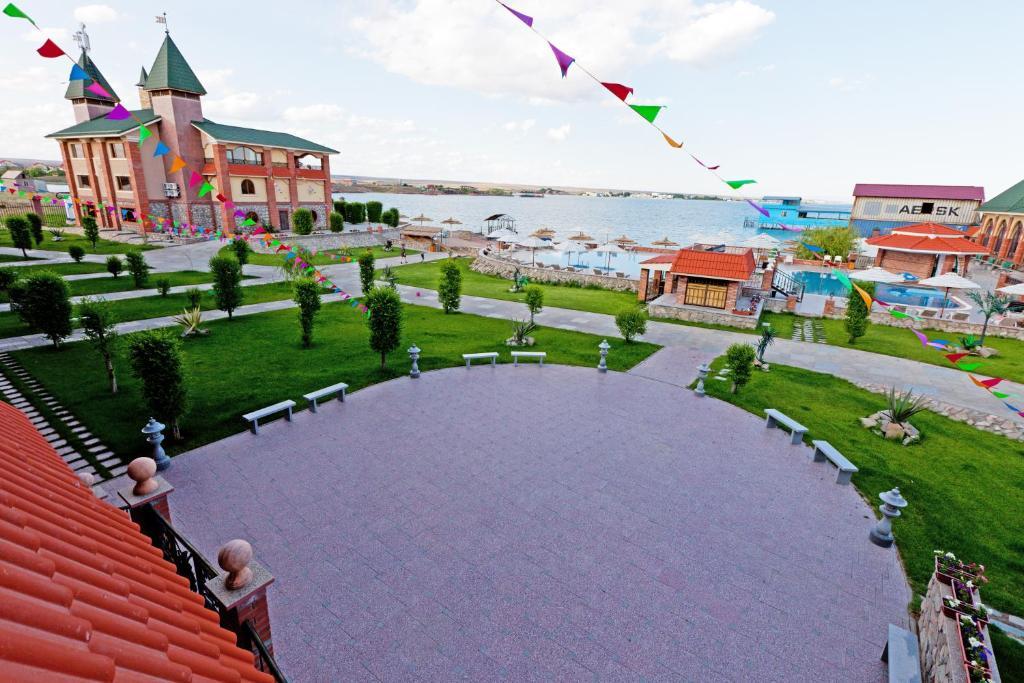 Morelux Boutique Hotel Kapchagay Buitenkant foto